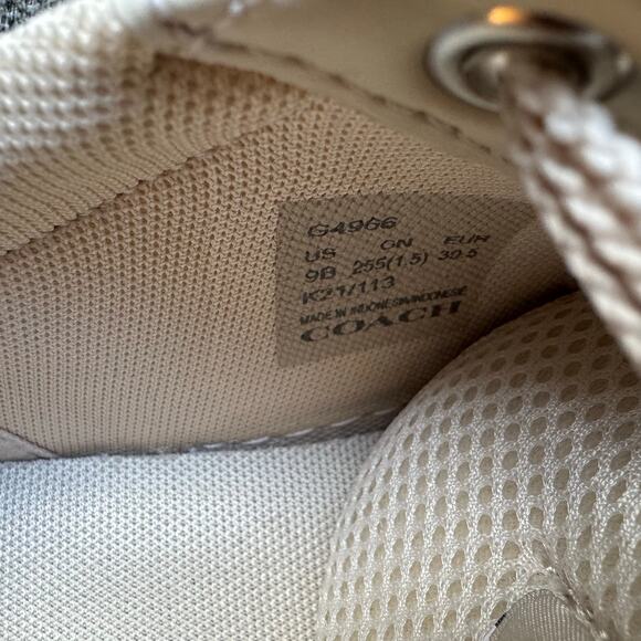 Coach Clip Low Top Sneaker Leather Cream Signature Canvas Preppy Women's 9 - Picture 15 of 16